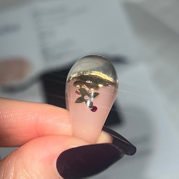 LOUIS VUITTON Pink and Gold Inclusion Dome Ring size 6.5 - Picture 10 of 13